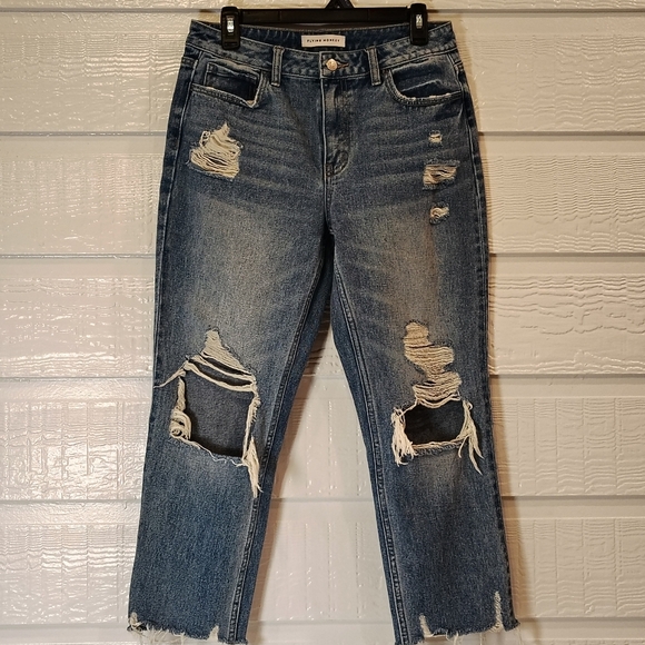 Flying Monkey Denim - FLYING MONKEY WOMENS SZ 27 DISTRESSED THRASHED STYLE Y3988 CROPPED JEANS CAPRI